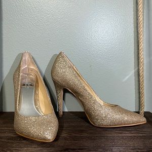 Gianni Bini champagne glitter pumps